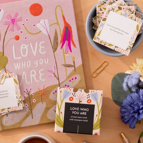 Celebrating Friendship: Fun & Heartfelt Ideas for Your Besties