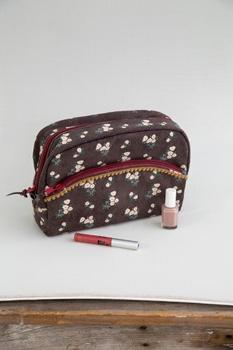 BAG COSMETIC COCOA DAISIES