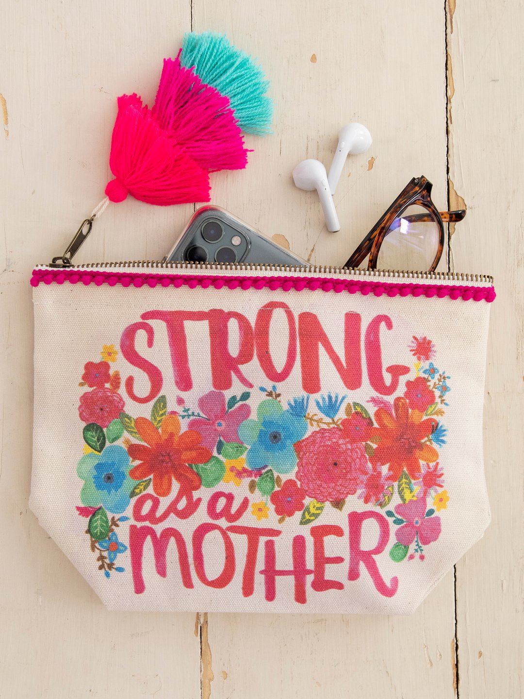 CANVAS POUCH STRONG AS A MOTHER