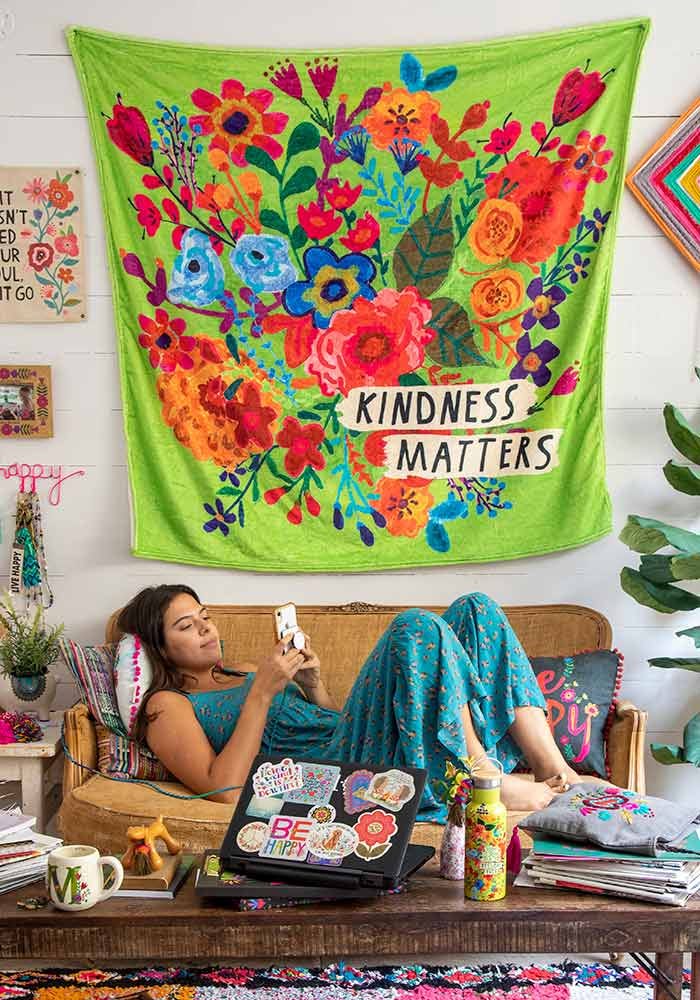 TAPESTRY BLANKET KINDNESS MATTERS