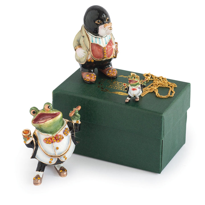 Cloisonné Collectible Win In The Willows Toad