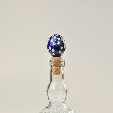 BOTTLE STOPPER EGG FLOWERS BLUE