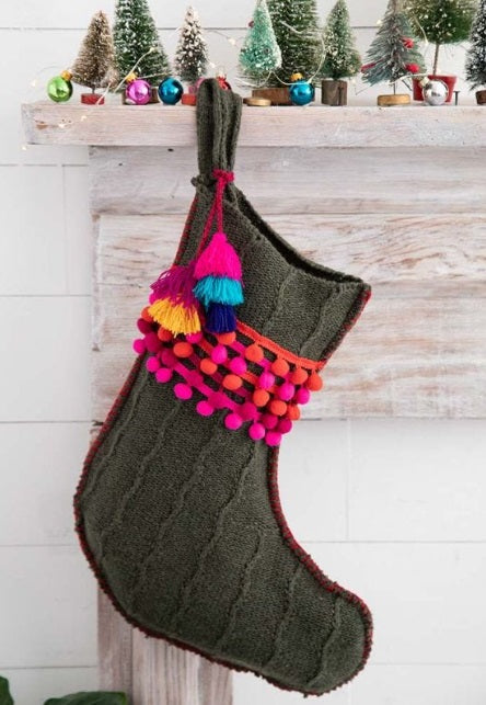 POM POM STOCKING GREEN