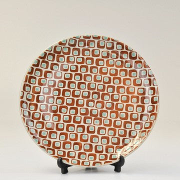 ROUND SERVING PLATE RETRO SQUARE BROWN