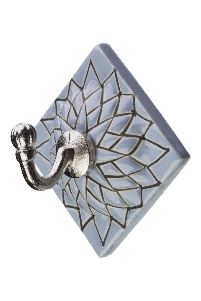 HOOK WALL CERAMIC MVE FL/SLV HOOK