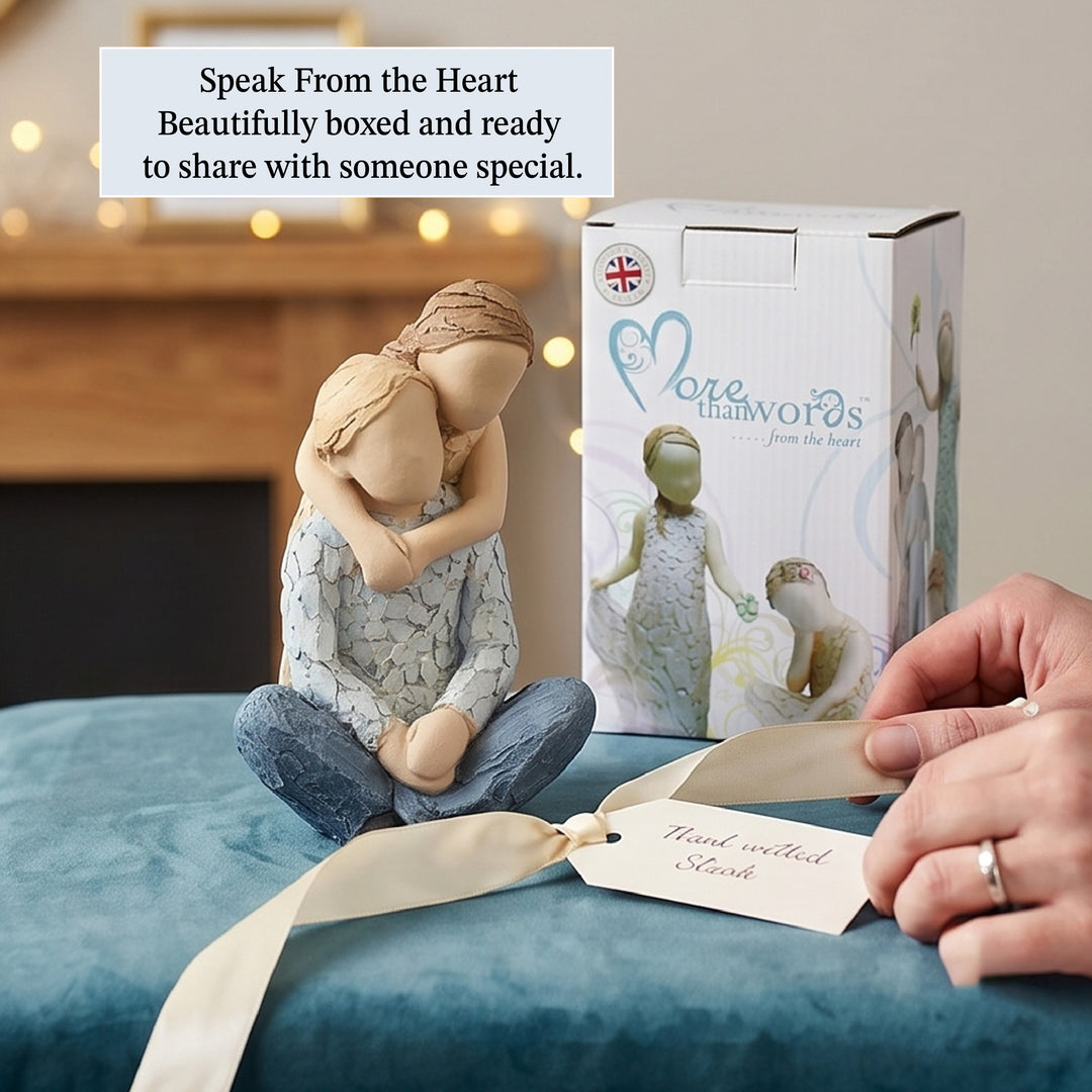 Figurine A Close Bond