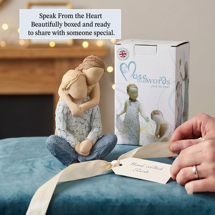 Figurine A Close Bond