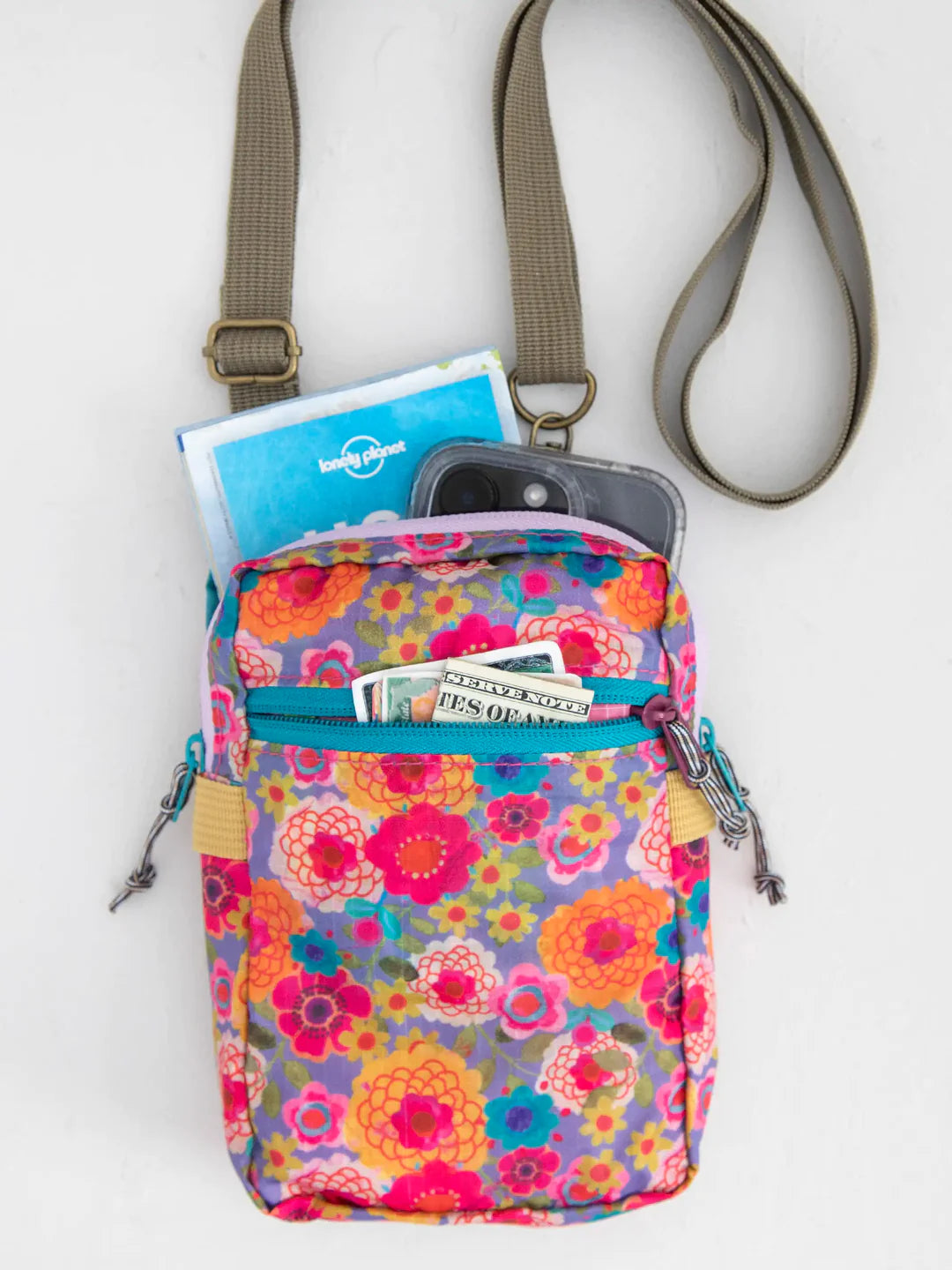 8 in 1 Pocket Crossbody Bag -  Garden
