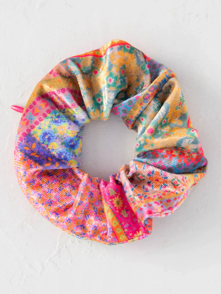 Hideaway Scrunchie - Flower Patchwork