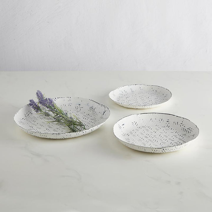 White Wash Tray -Set of 3