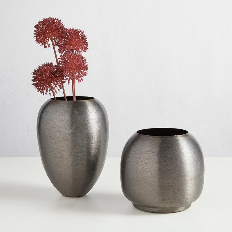 Brushed Black Vase - SML