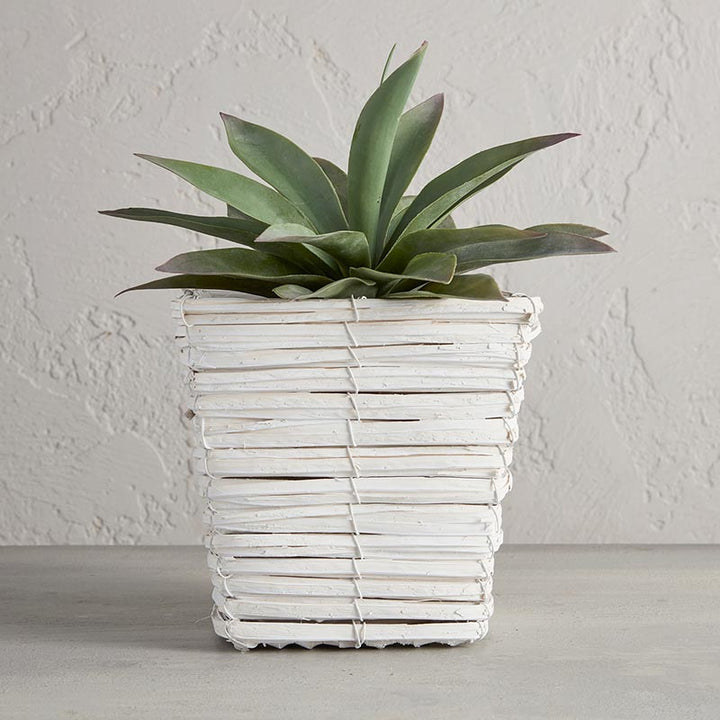 Square White Basket W/Liner