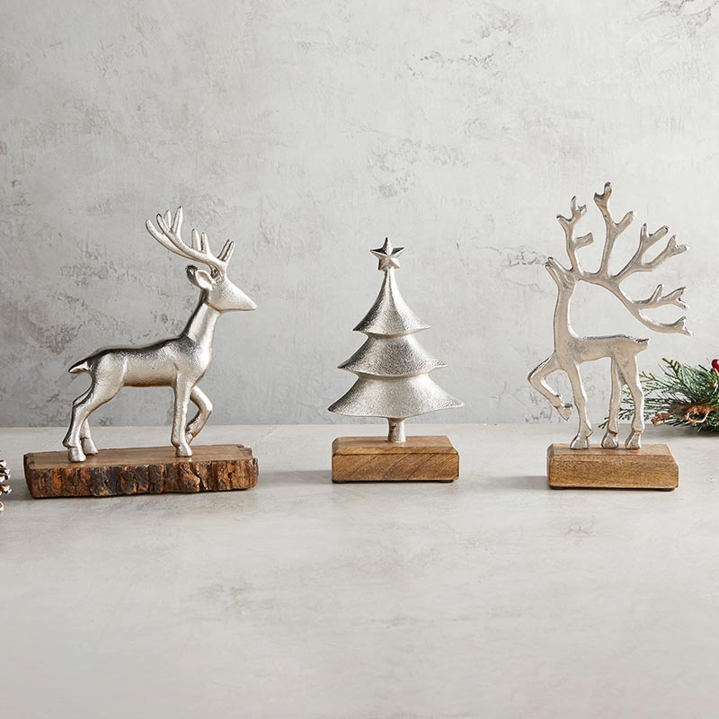 Silver Reindeer w/Wood Base - Holiday