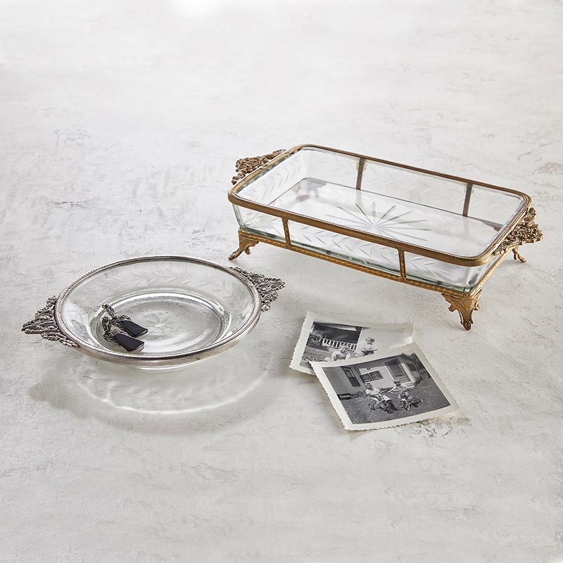 Silver Handle RND Tray