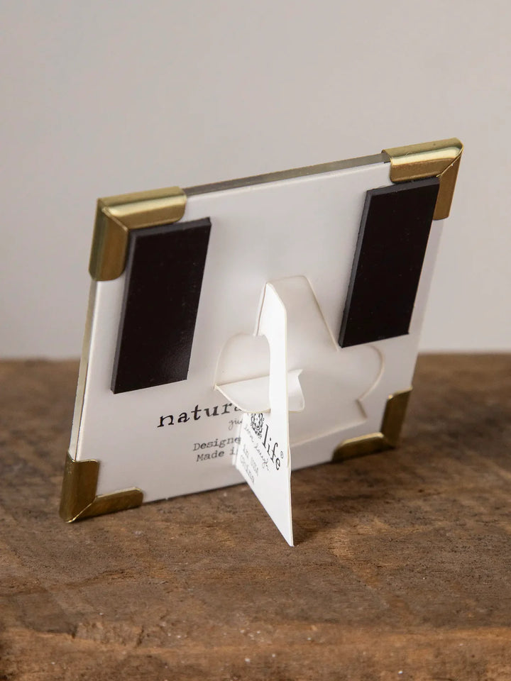 Corner Magnet - How Cool