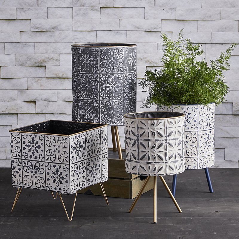 Whitewash Planter Cylinder