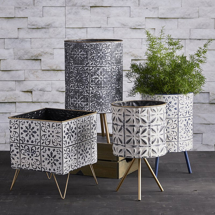 Whitewash Planter Cylinder