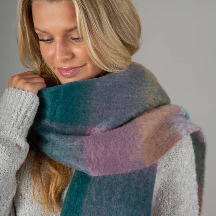 Cuddle Up Cozy Scarf - Grey/Purple Plaid