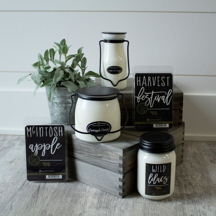 Milkbottle Candle Lge -  Dancing in the Rain