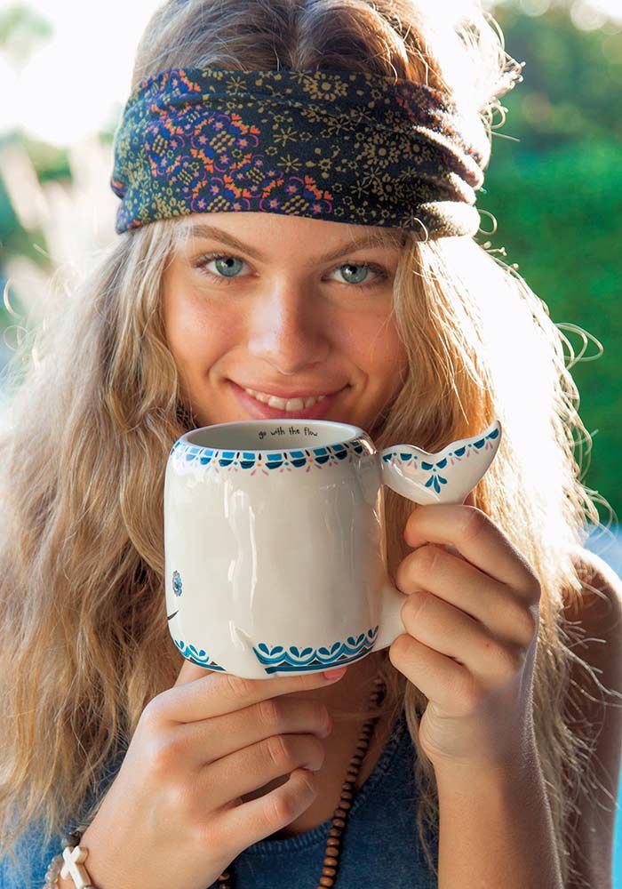 MUG FOLK GO FLOW WHALE