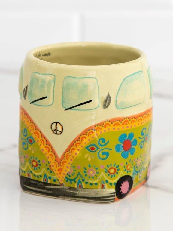 Folk Mug Van