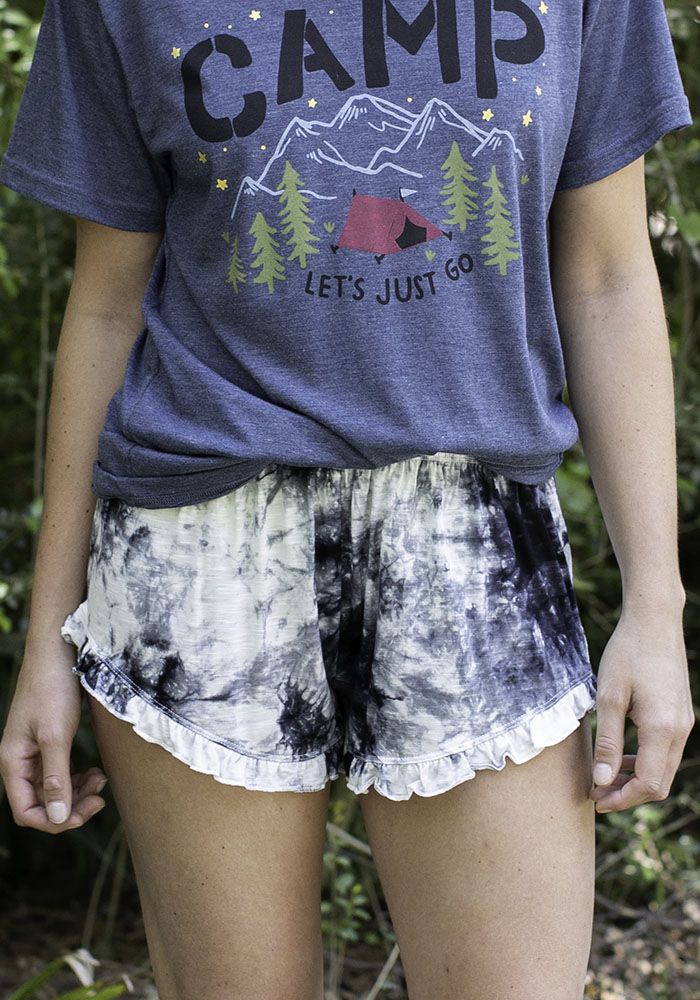 RUFFLE SHORT WHITE BLACK TIEDYE XL