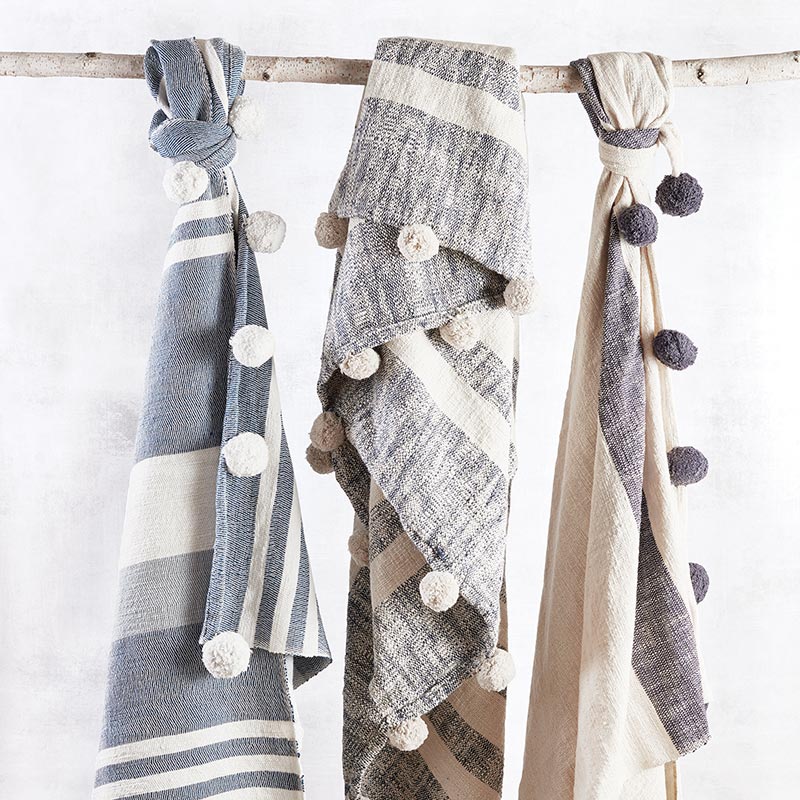Pompom Throw - Stripe