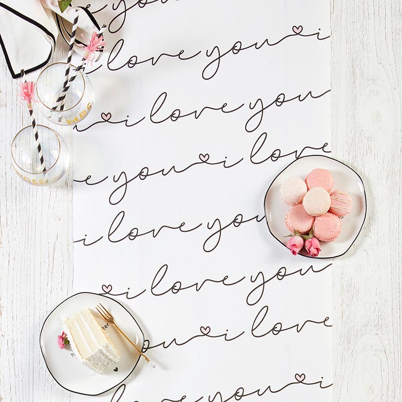 Paper Table Runner - I Love You