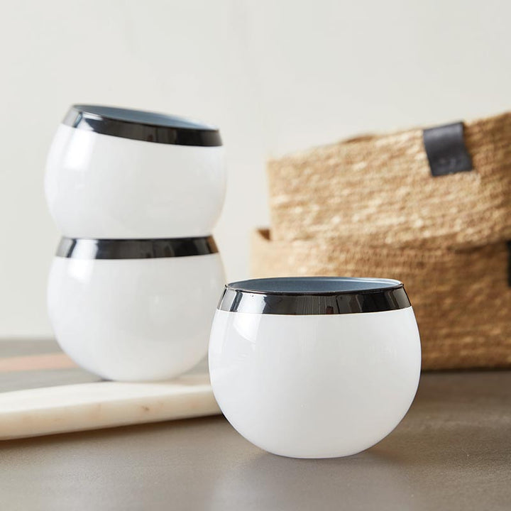 Roly Poly Glass - White w/Thick Black Rim