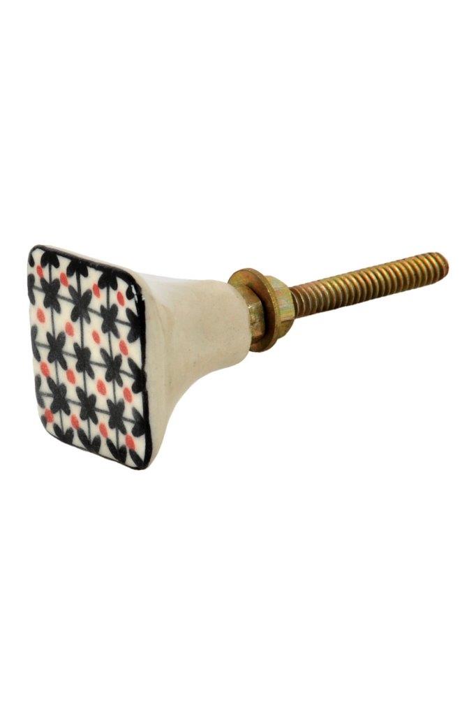 DRAWER PULL 402 SQ