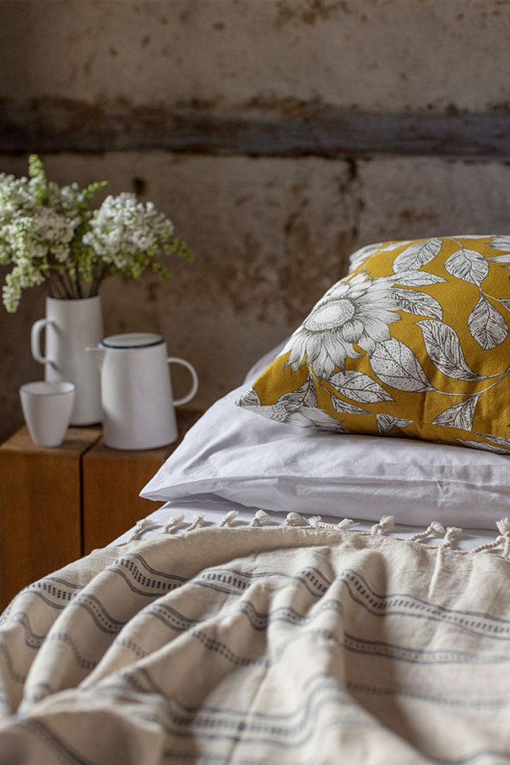 CUSHION - ASTER