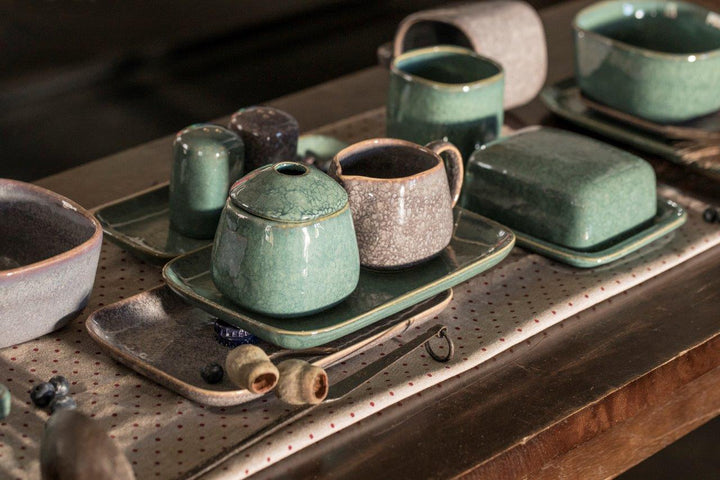 BUTTERDISH STONEWARE EMERALD