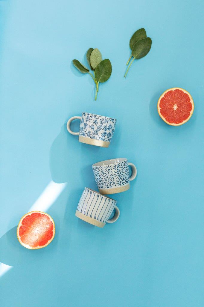 MUG BLU/WHT  PORCELAIN BESSY 250ML