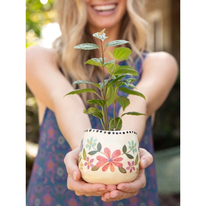 Give Happy Planter Floral