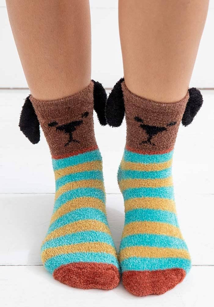 SOCKS COZY BROWN DOG